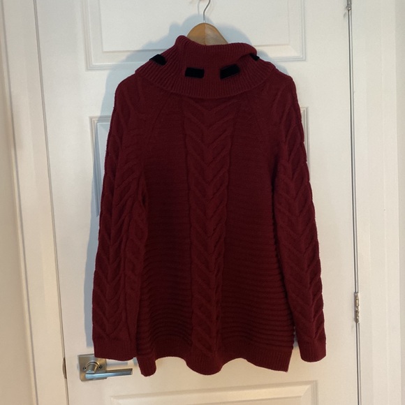 KARL LAGERFELD - paris cowl neck swester burgundy size XL (no tag) - Picture 5 of 7